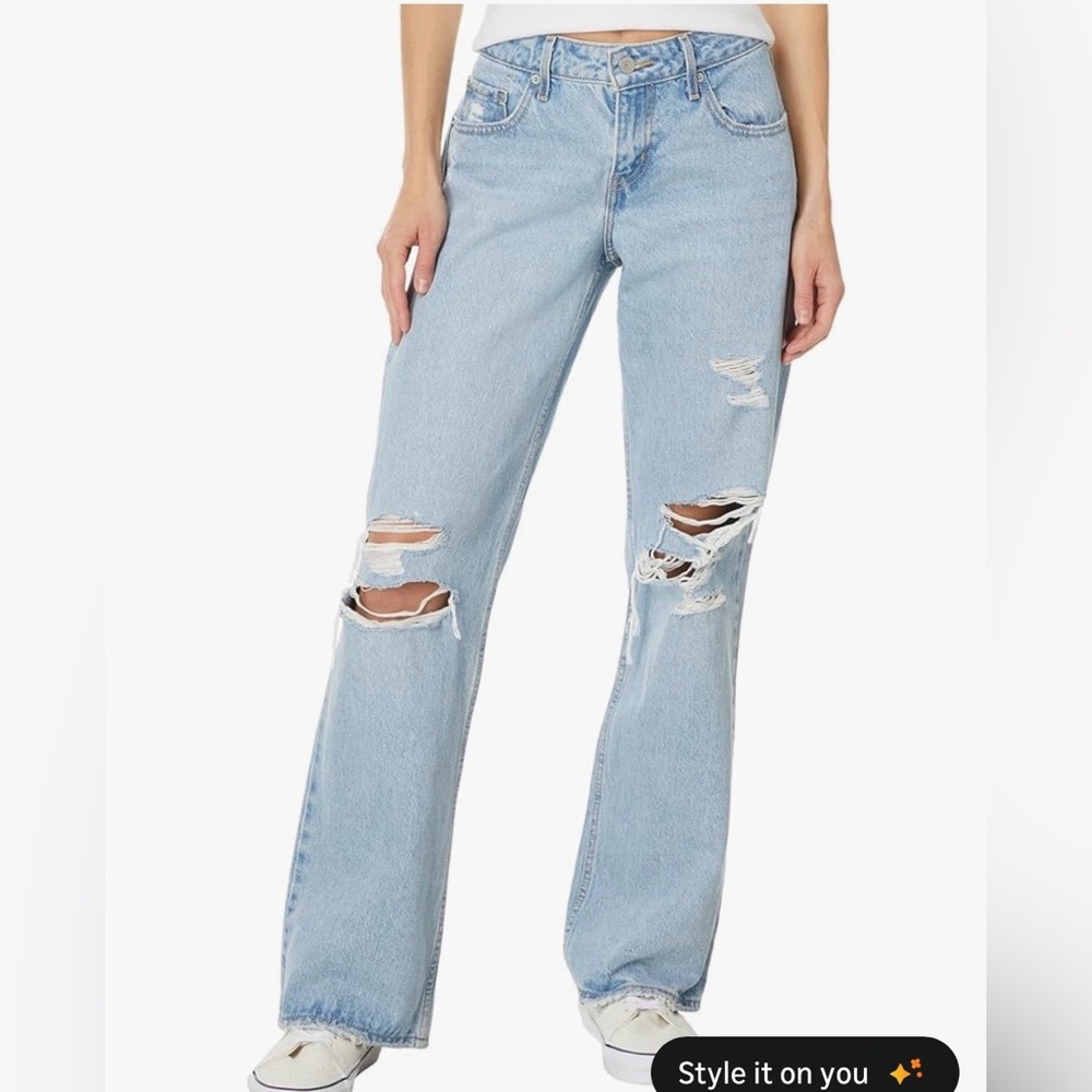 Levis low loose Distressed wide Leg Women’s Jeans probably ok wash 26